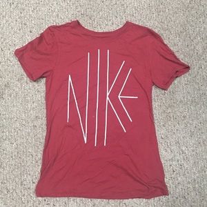 Nike Woman’s Tee Shirt NWOT